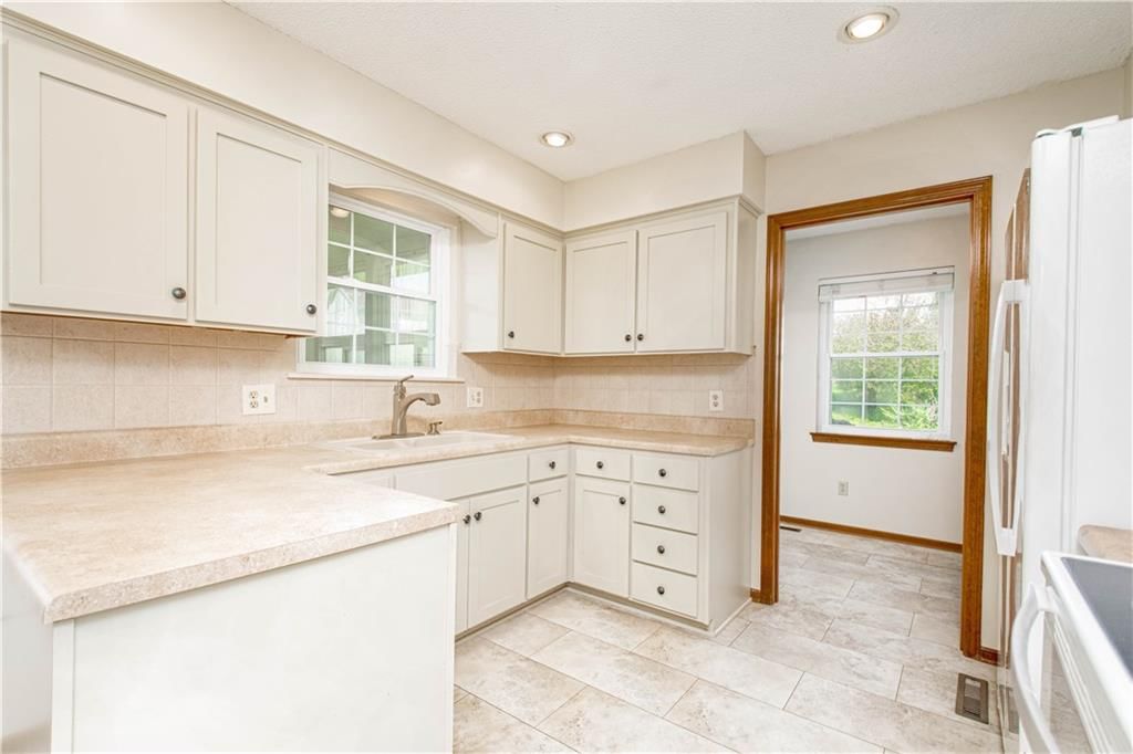 4928 Peck Avenue — photo 6