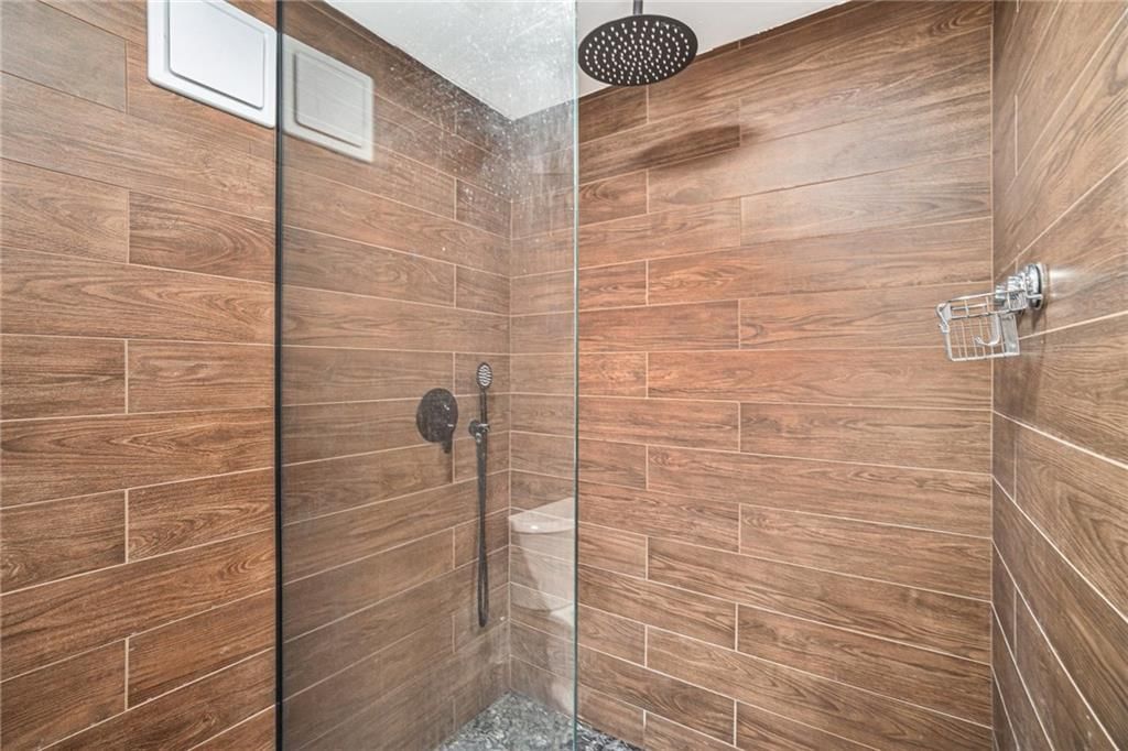 6129 Hodges Drive — photo 17