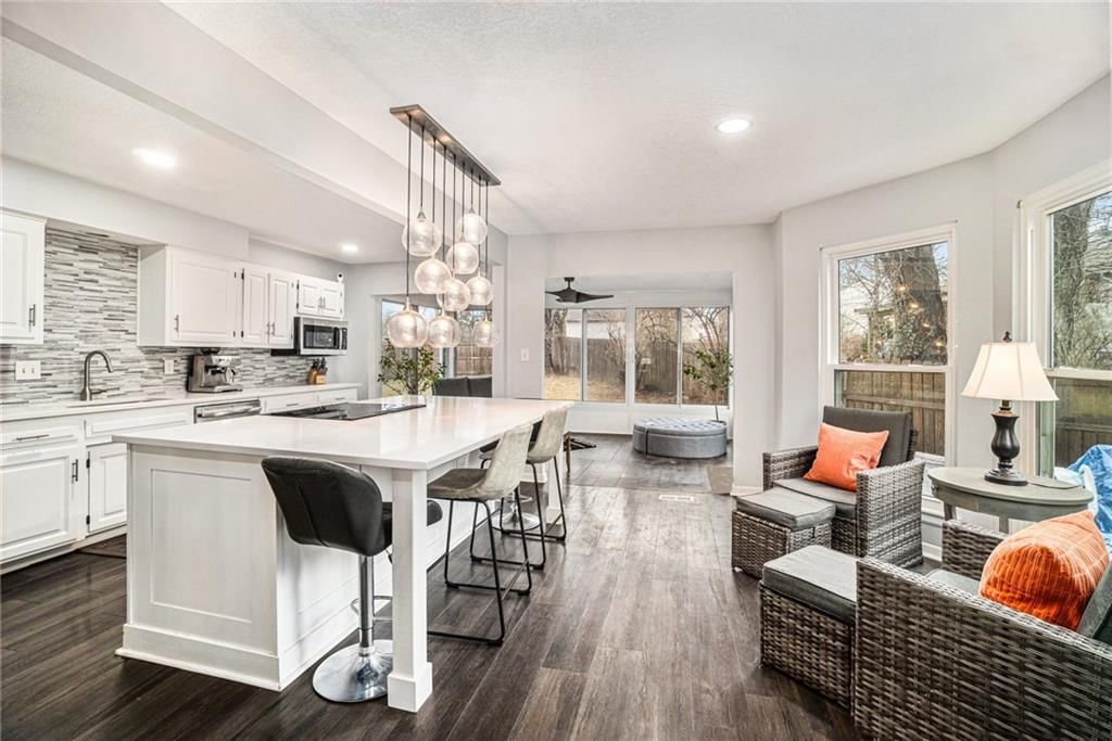 6129 Hodges Drive — photo 9
