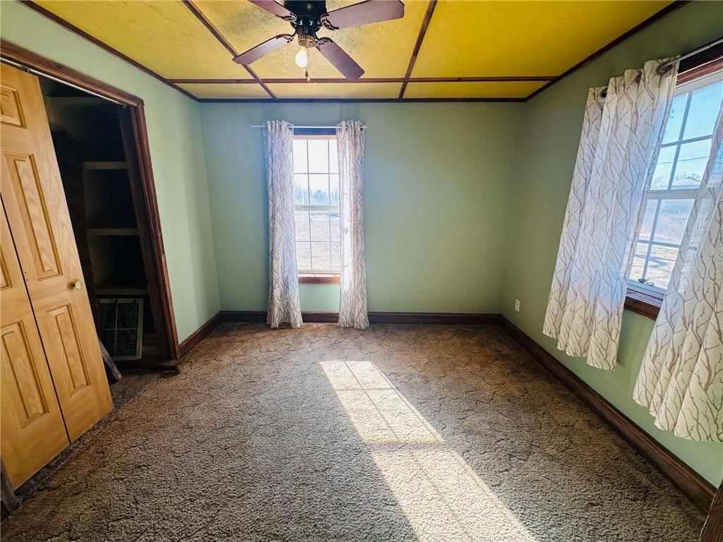 1383 Railroad Avenue — photo 13