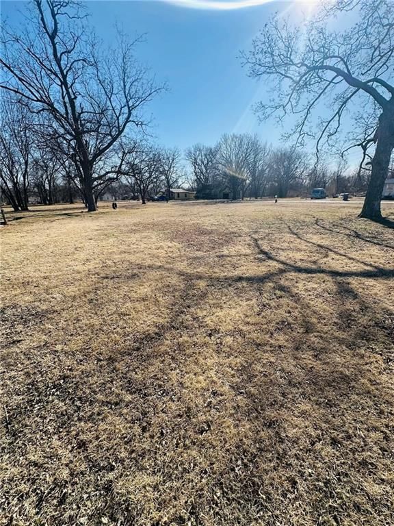 1383 Railroad Avenue — photo 33