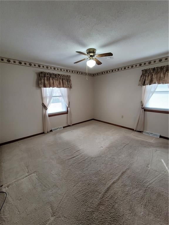 29 Winthrop Drive — photo 16