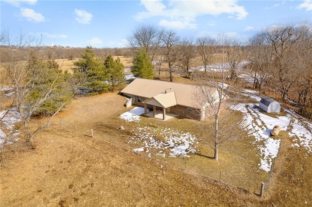7254 Cox School Road — photo 33