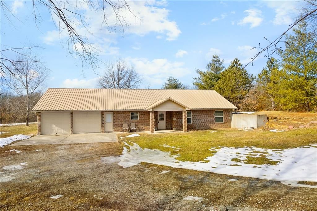 7254 Cox School Road — photo 44