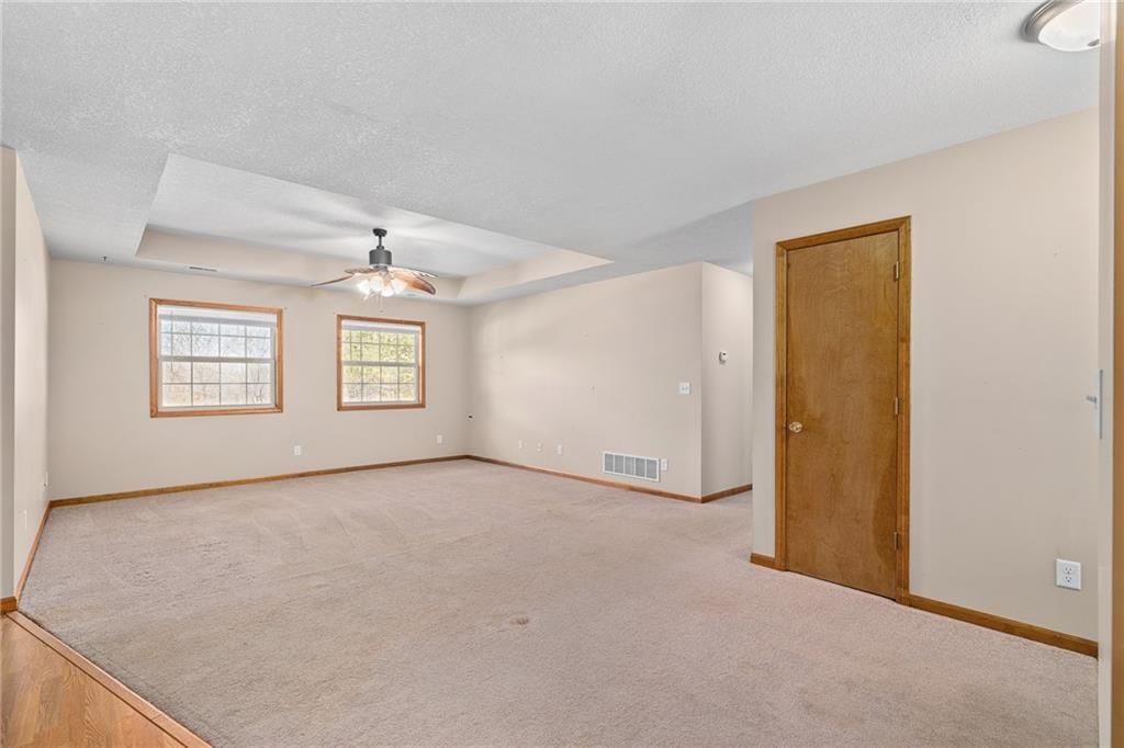 7254 Cox School Road — photo 7