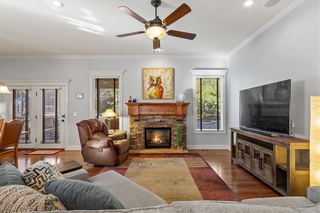 8510 Barstow Street — photo 7