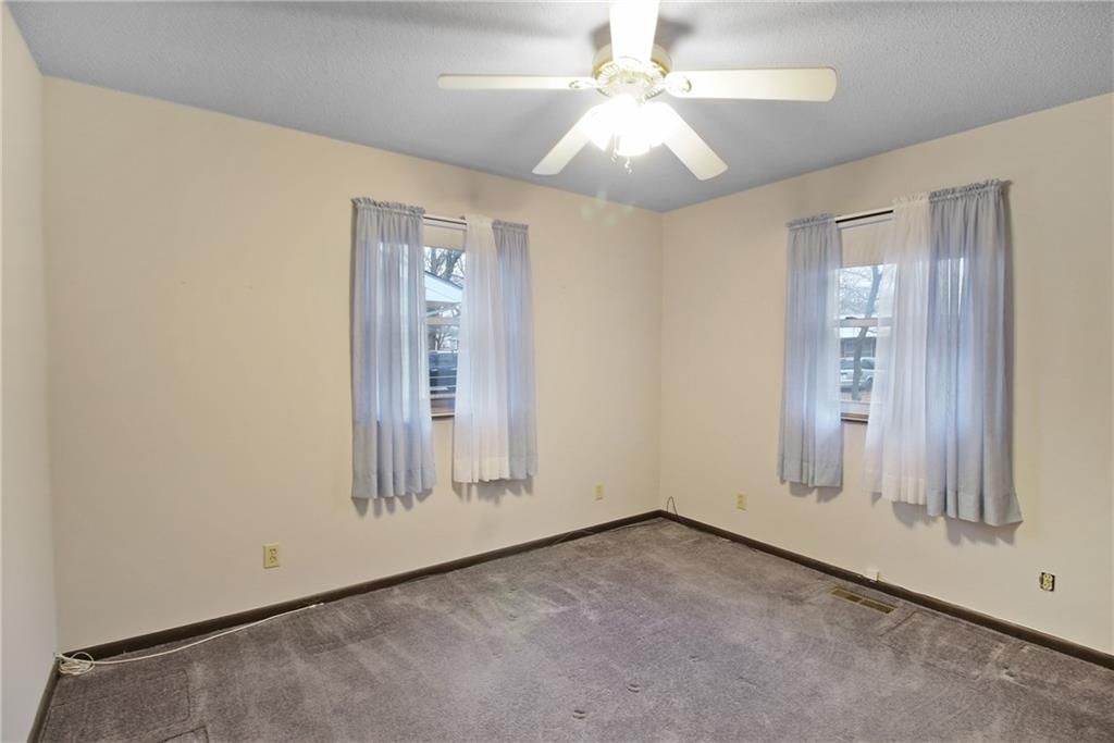 103 N Karner Avenue — photo 14