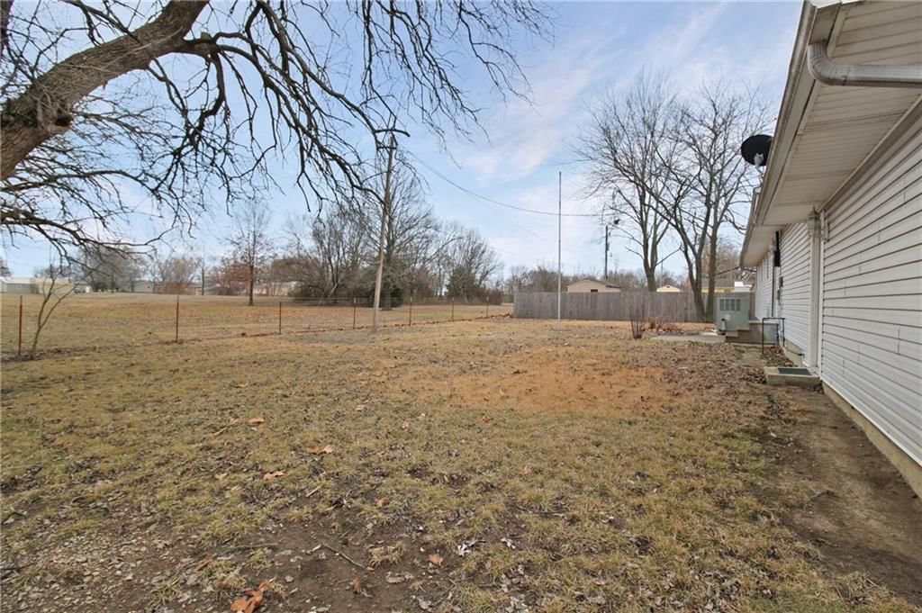 103 N Karner Avenue — photo 18