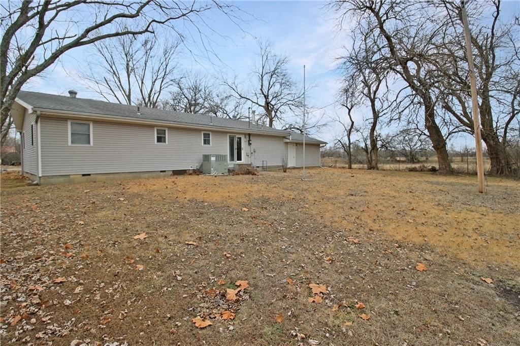 103 N Karner Avenue — photo 19