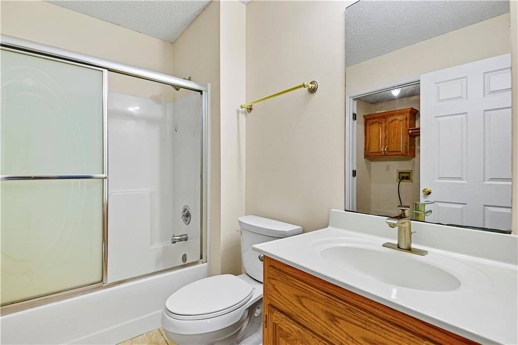 410 NE Woodbury Drive — photo 18