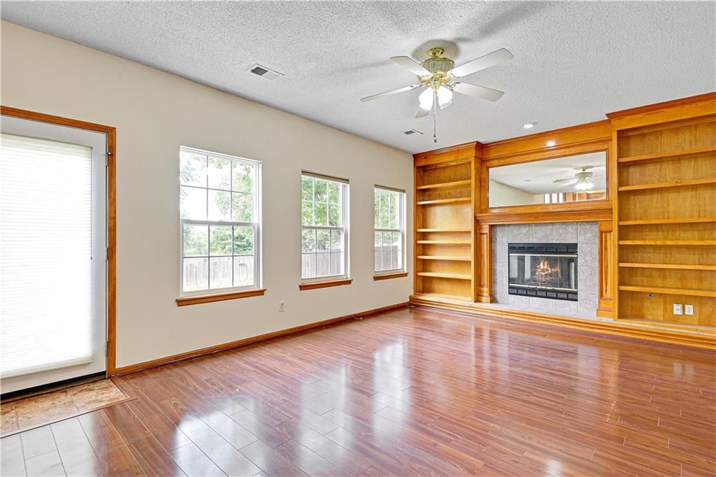 410 NE Woodbury Drive — photo 19