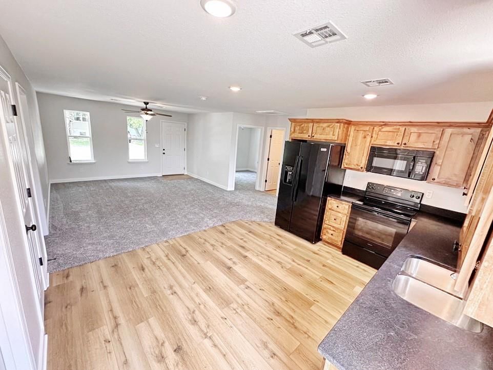 319 W Hainline Road — photo 11