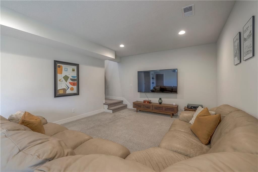 1113 SW Whitby Drive — photo 30
