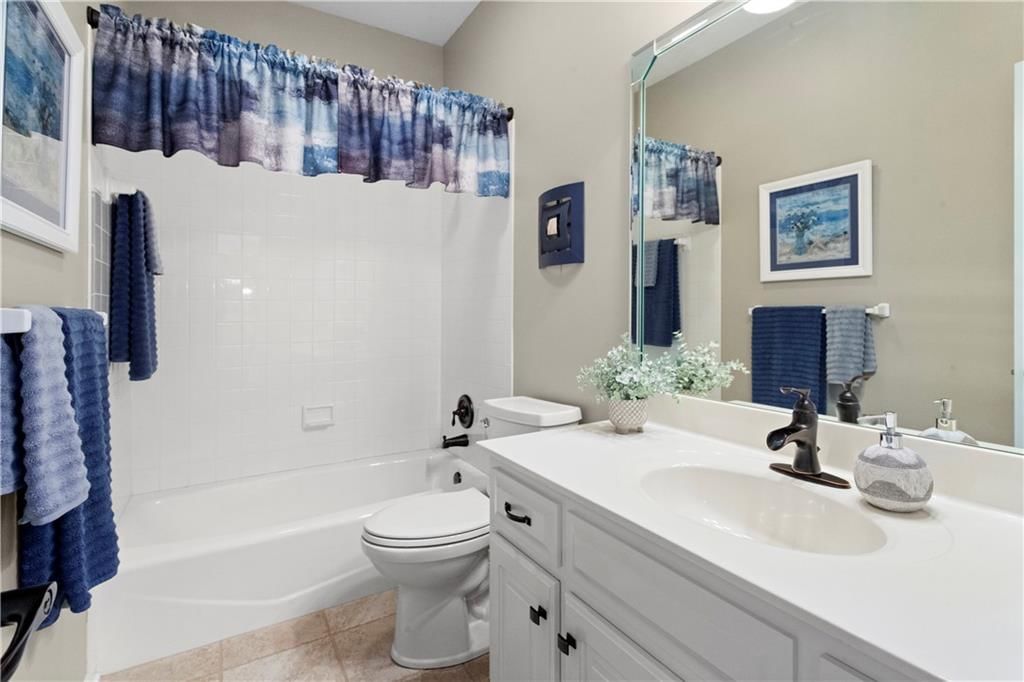 1411 NE Valley Forge Drive — photo 27