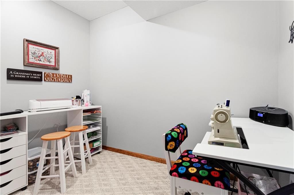 1411 NE Valley Forge Drive — photo 35