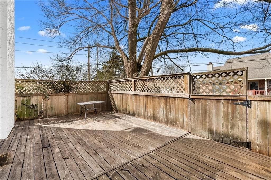 415 Woodbridge Lane — photo 31