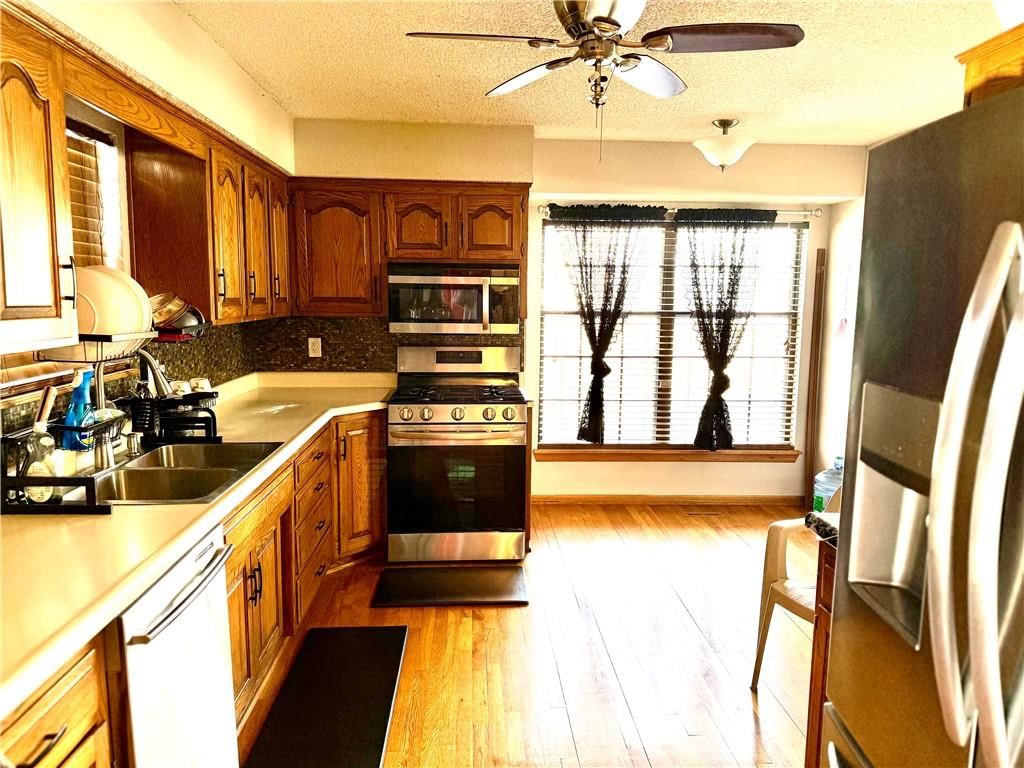525 N 75TH Terrace — photo 7