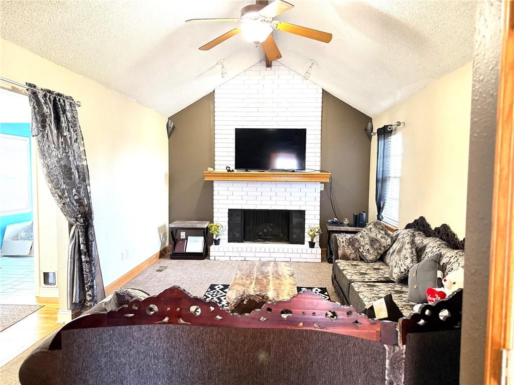525 N 75TH Terrace — photo 9