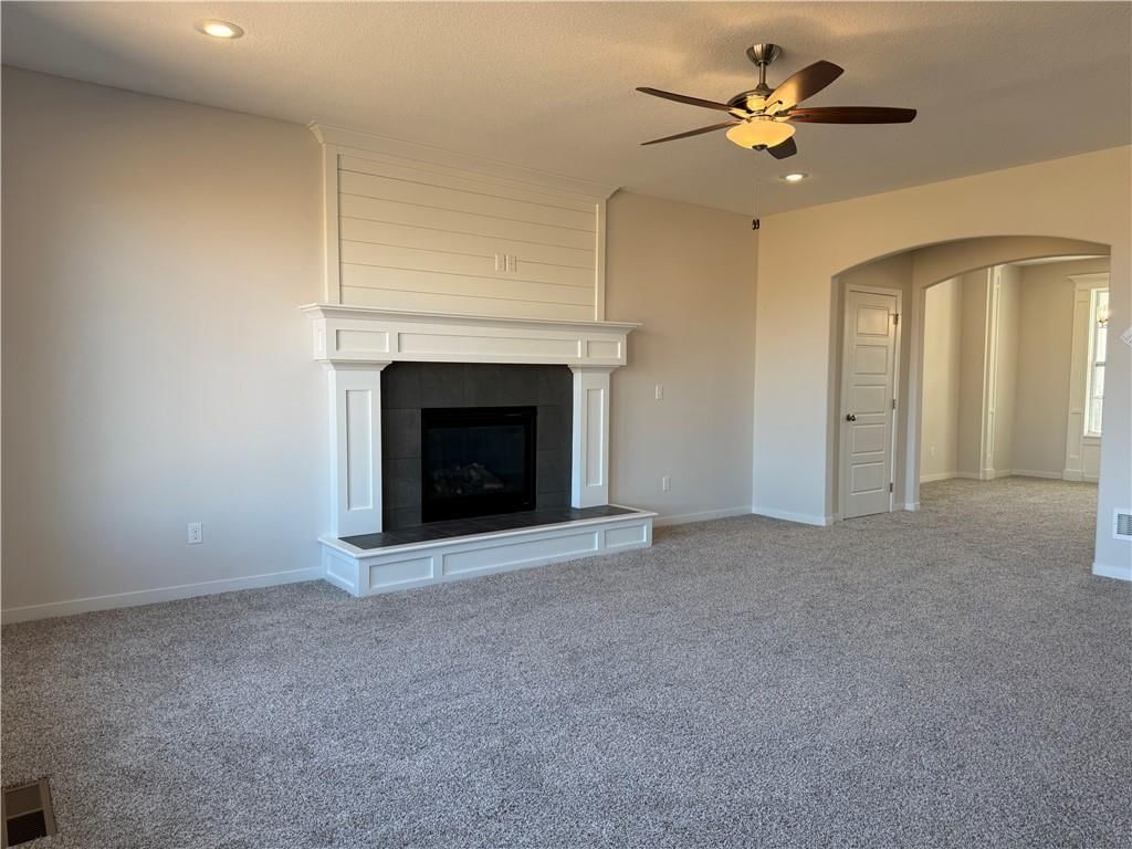 19488 W 114th Terrace — photo 7