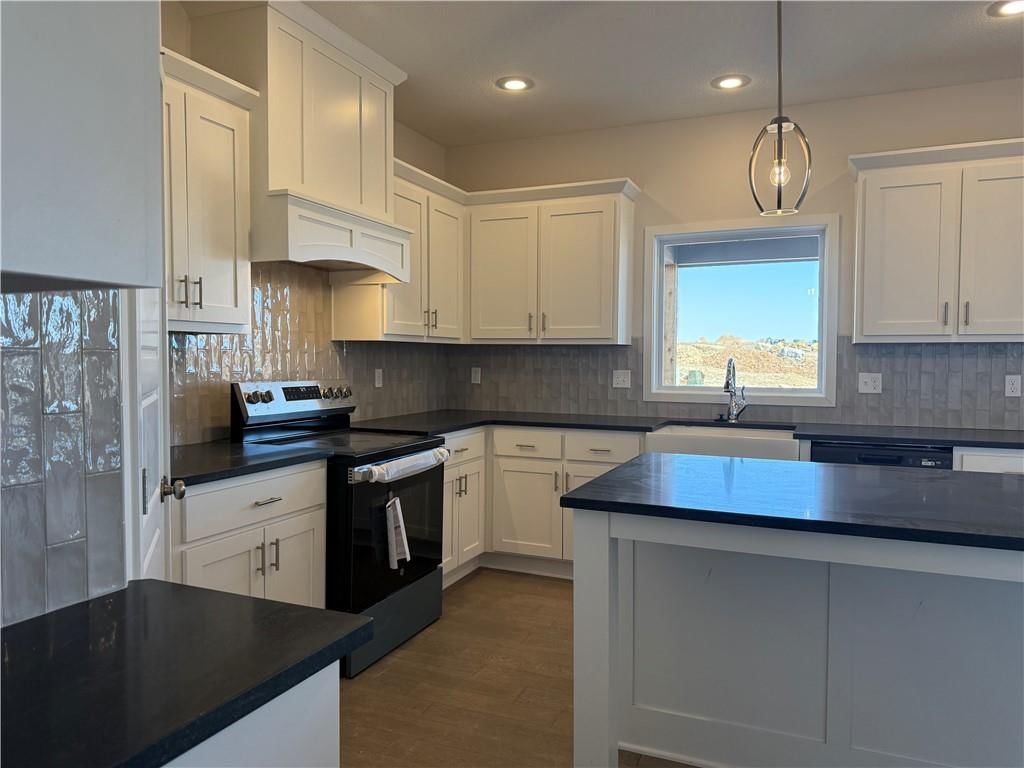 19488 W 114th Terrace — photo 9