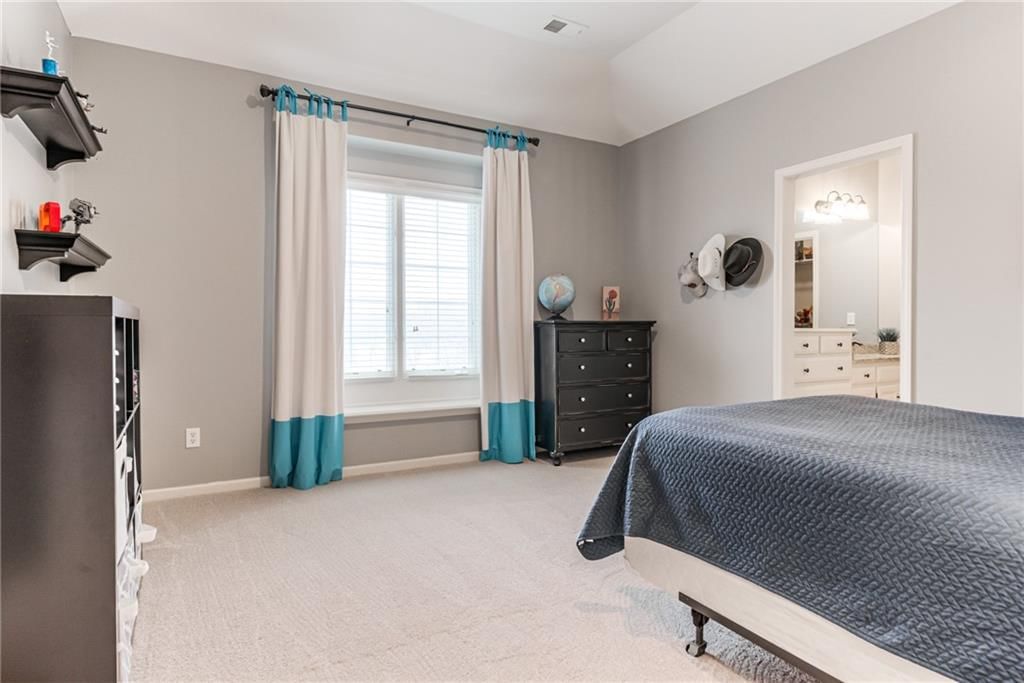 2701 W 140th Street — photo 47