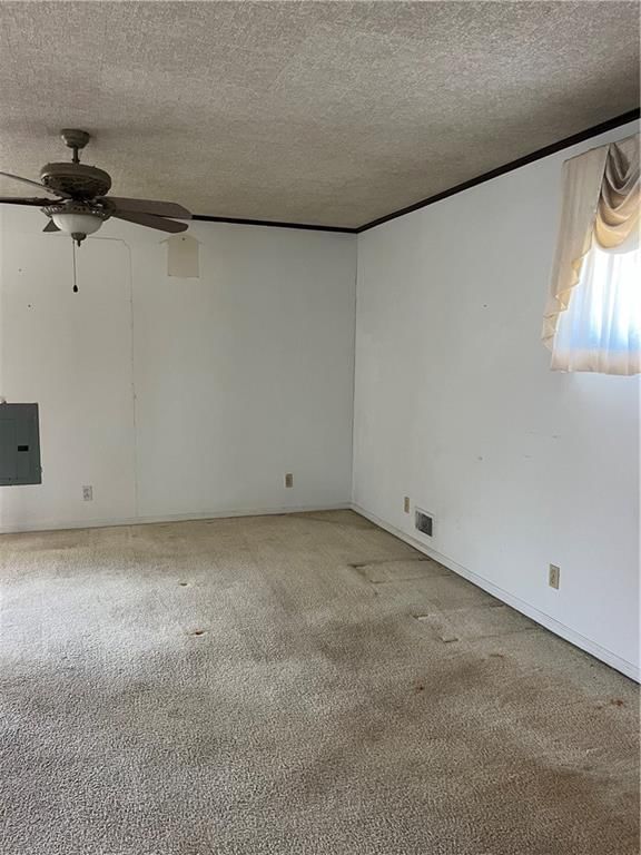 306 Lake Drive — photo 10