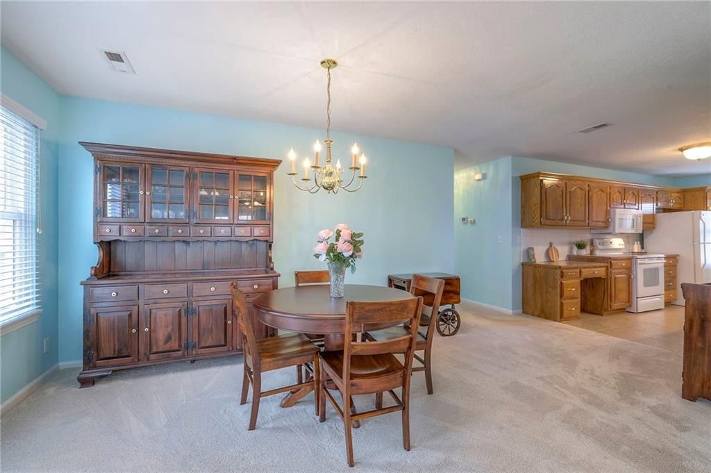 527 STAR Drive — photo 11