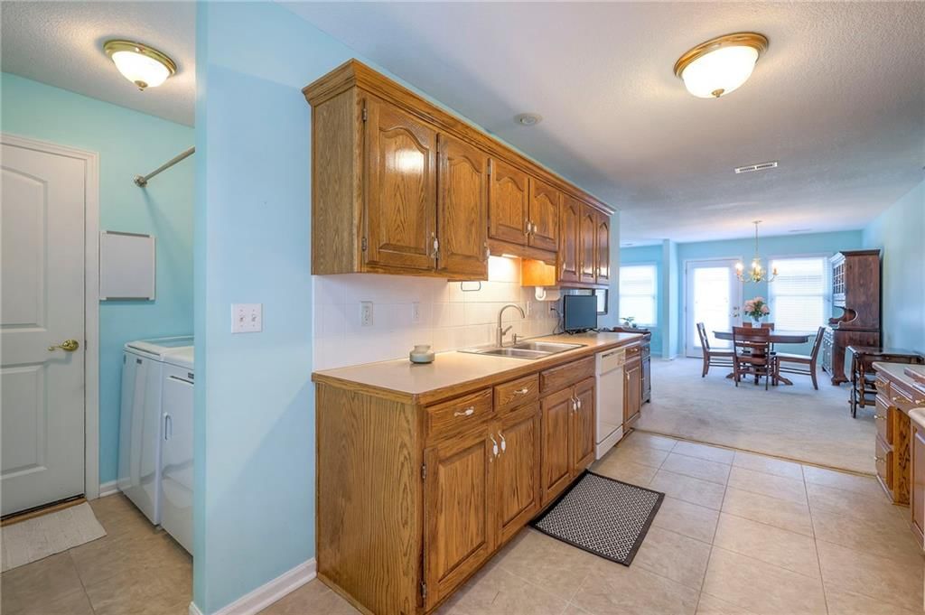 527 STAR Drive — photo 21