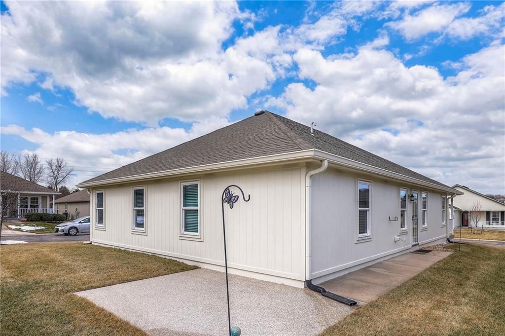 527 STAR Drive — photo 35