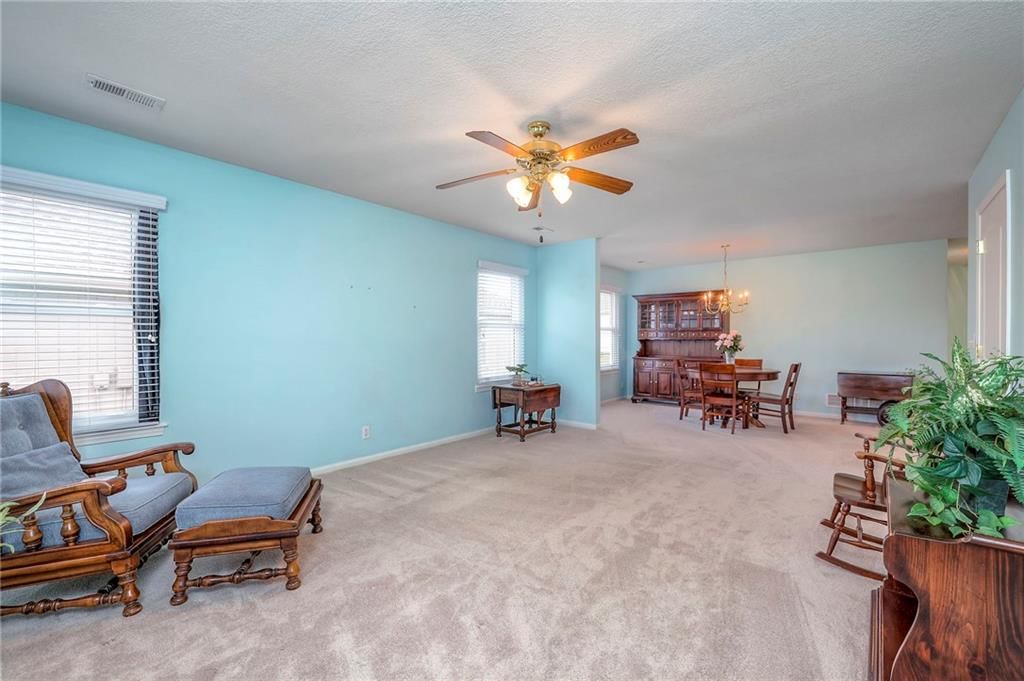 527 STAR Drive — photo 9