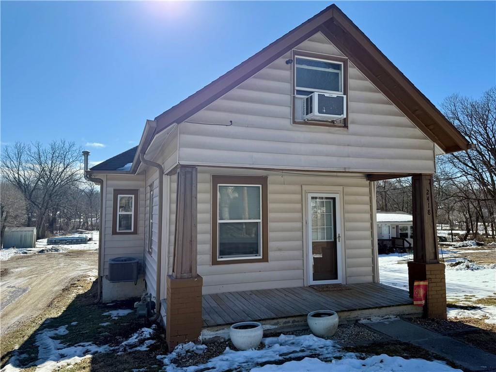 2418 Blackwell Road — photo 32
