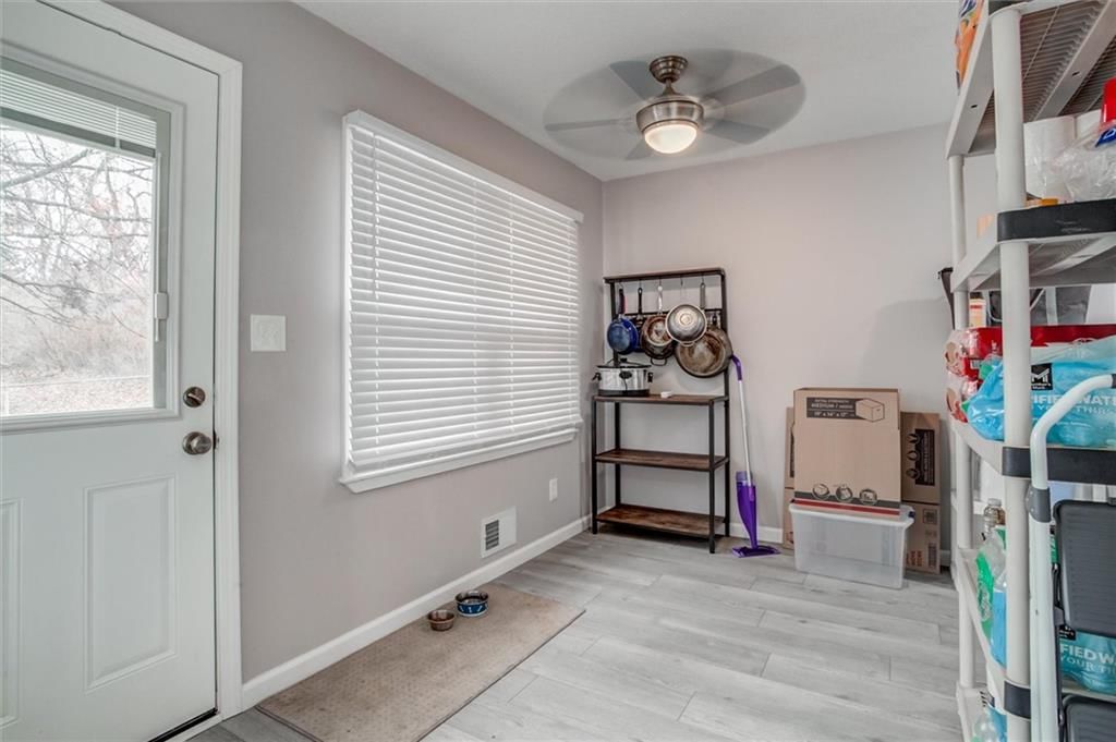 8525 Hawthorne Avenue — photo 21