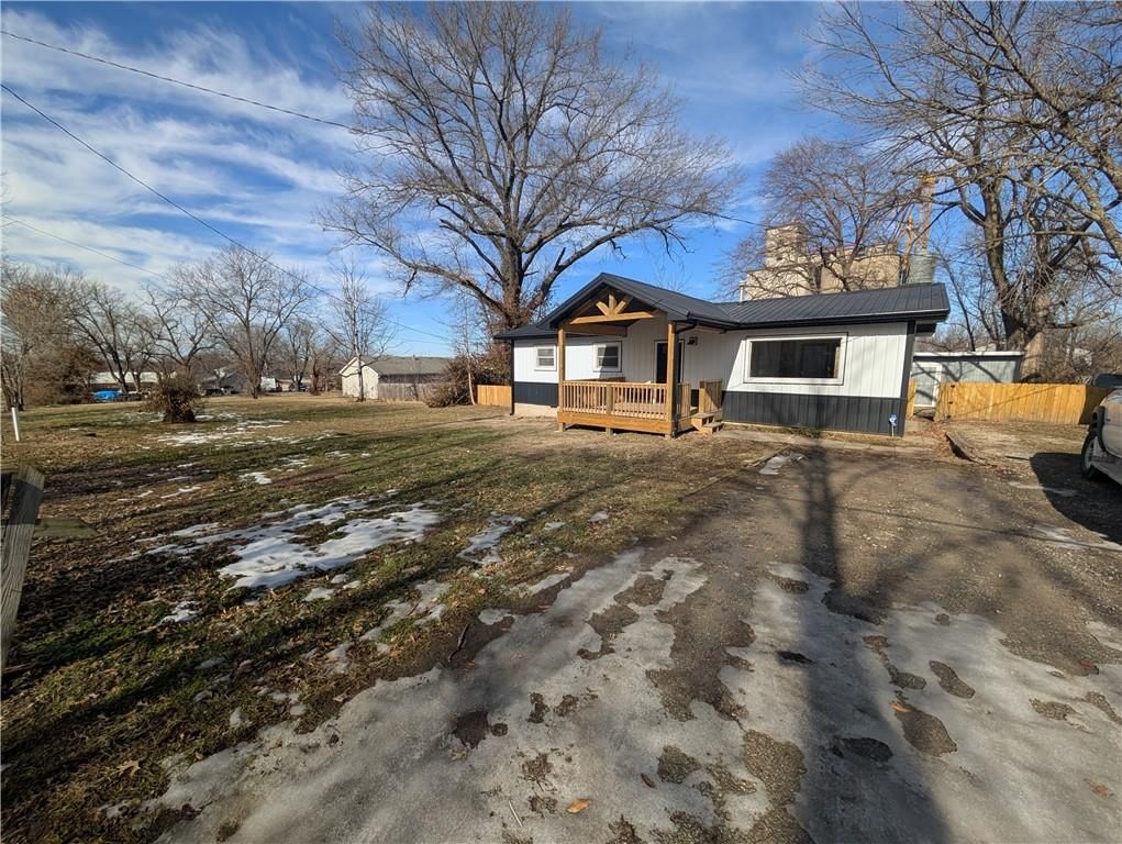 207 N Lincoln Avenue — photo 4