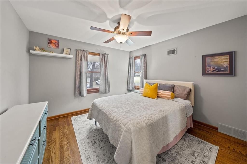 3511 W 73rd Street — photo 18