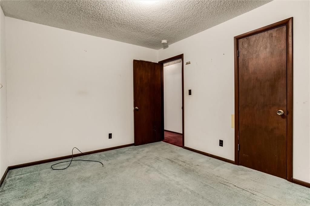 2621 S Santa Fe Road — photo 18
