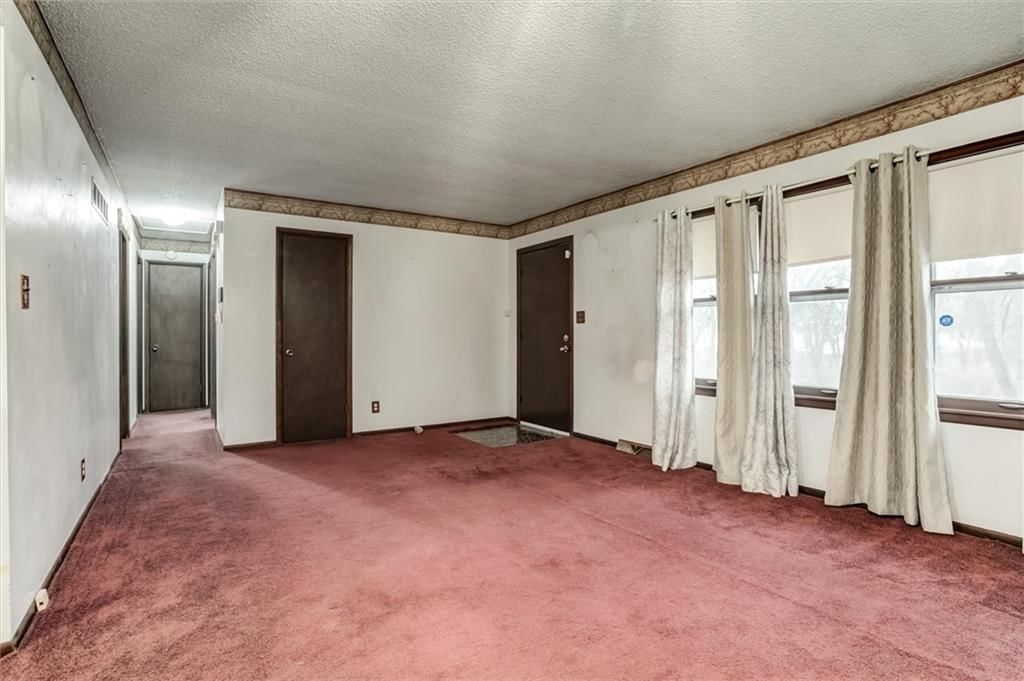 2621 S Santa Fe Road — photo 7