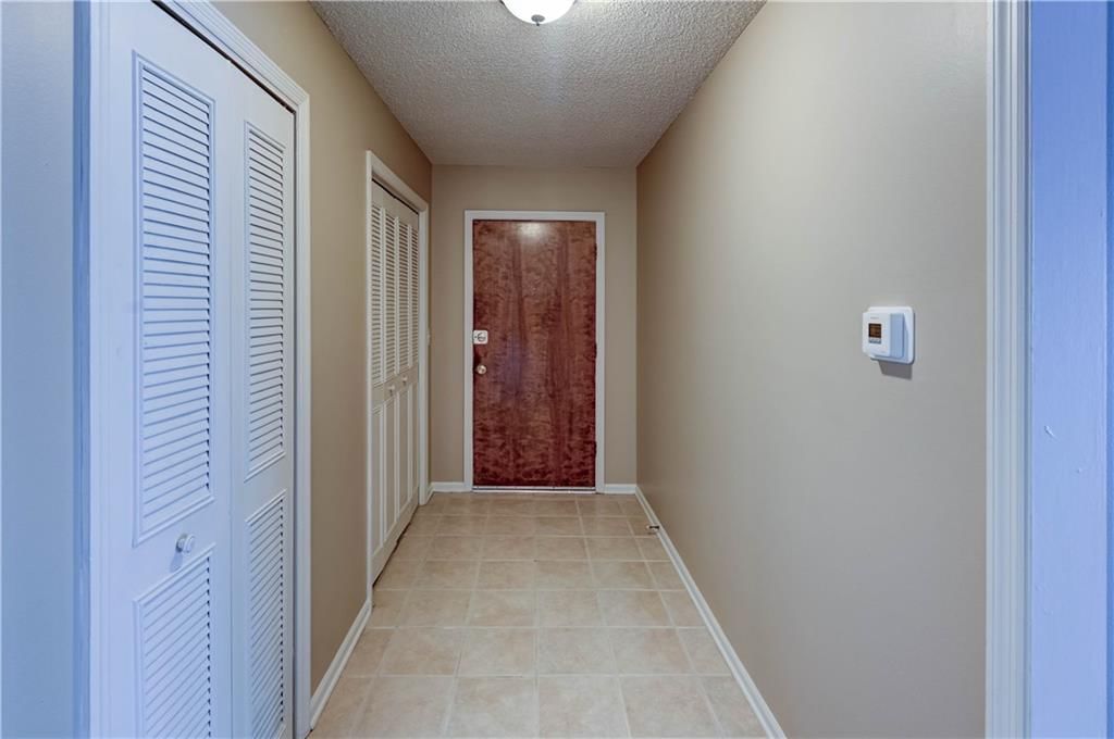 7606 W 59Th Terrace — photo 22