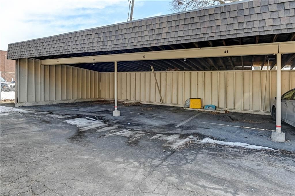 7606 W 59Th Terrace — photo 31