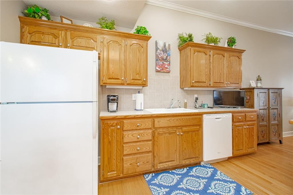 4204 SW Homestead Drive — photo 9