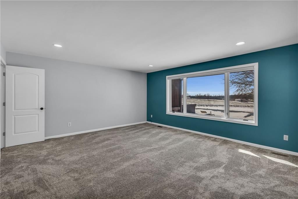 13008 N Stark Avenue — photo 19