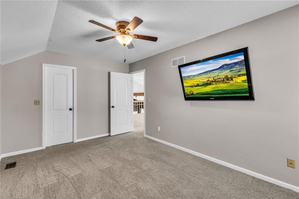 13008 N Stark Avenue — photo 28