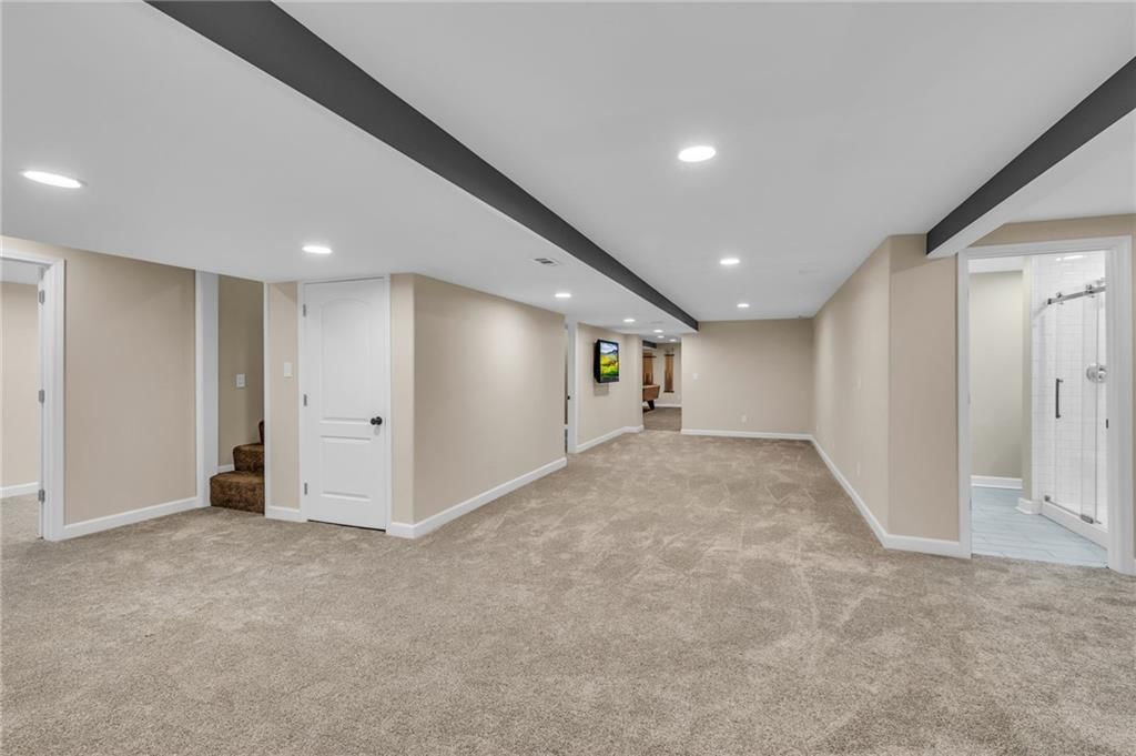 13008 N Stark Avenue — photo 31