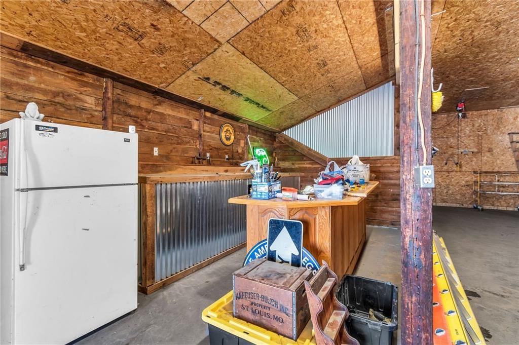 13008 N Stark Avenue — photo 47