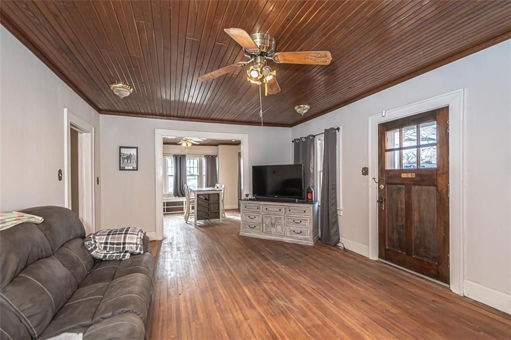 635 S Main Street — photo 16