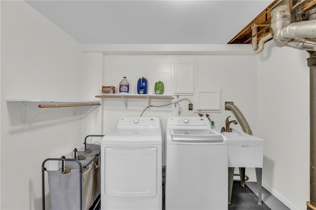 5528 Manning Avenue — photo 23