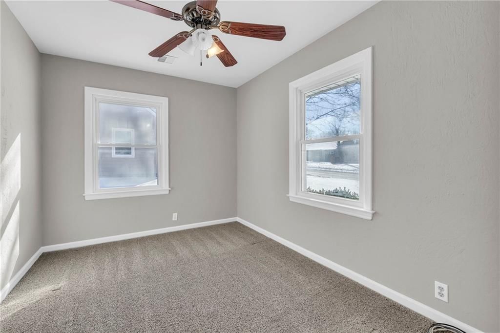 7527 Lowell Avenue — photo 15