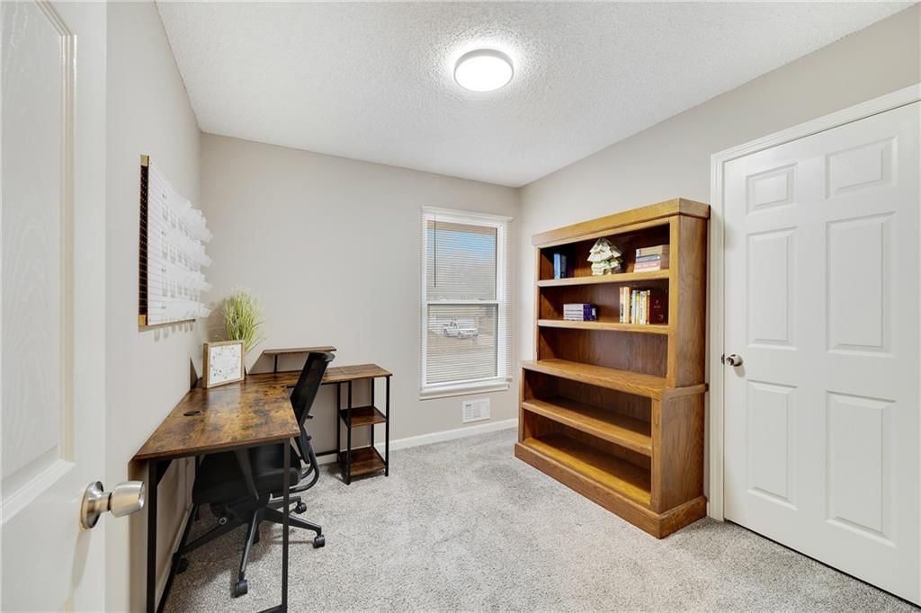 1620 SE Manor Place — photo 17