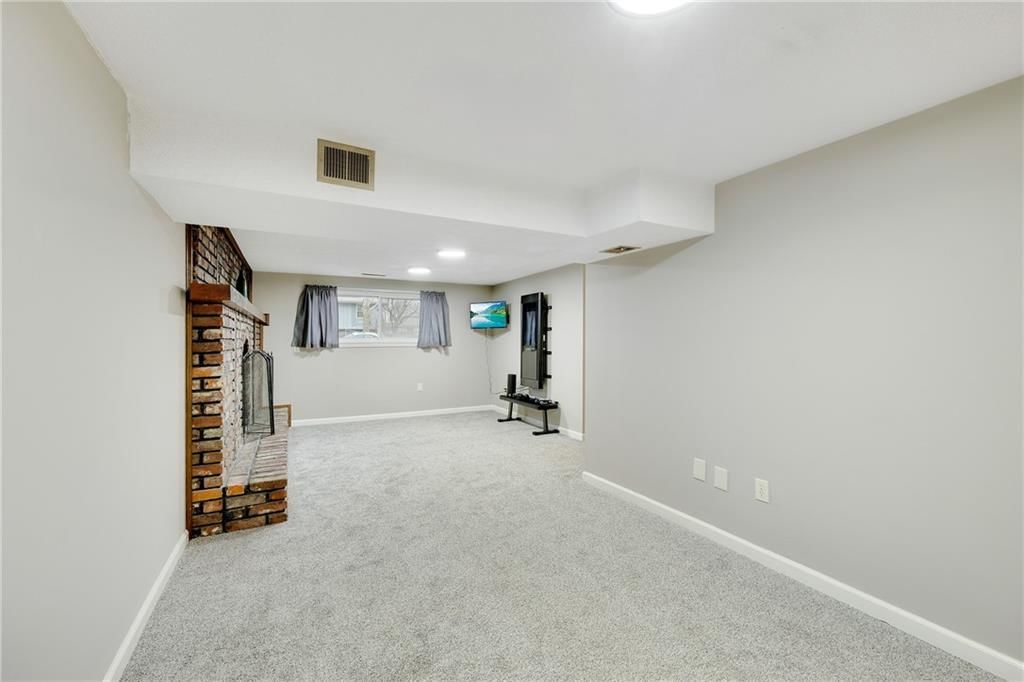 1620 SE Manor Place — photo 23