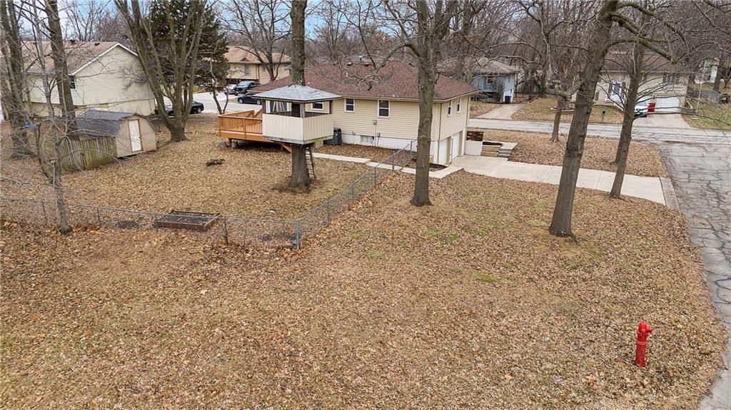 1620 SE Manor Place — photo 31