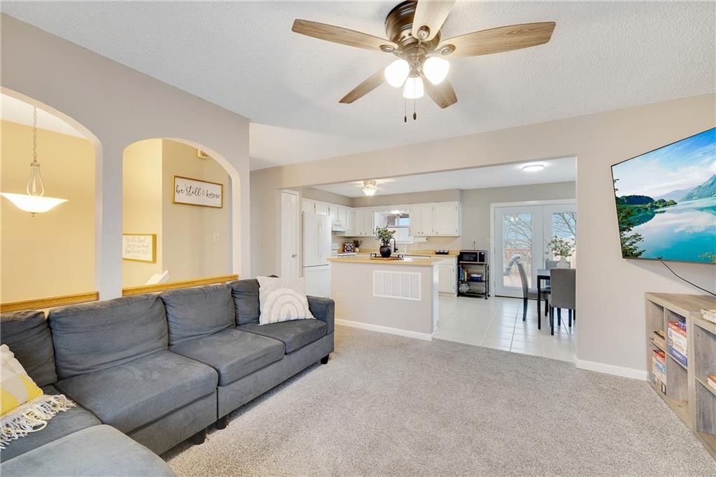 1620 SE Manor Place — photo 6